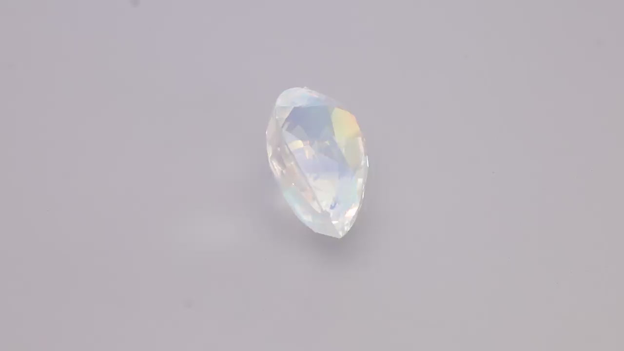 Rainbow Moonstone 7.88 ct